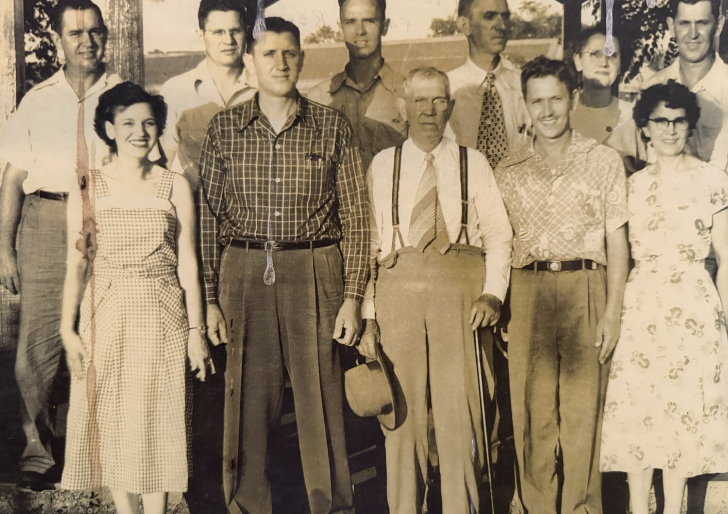 Jim Tucker with his grown children, 1952